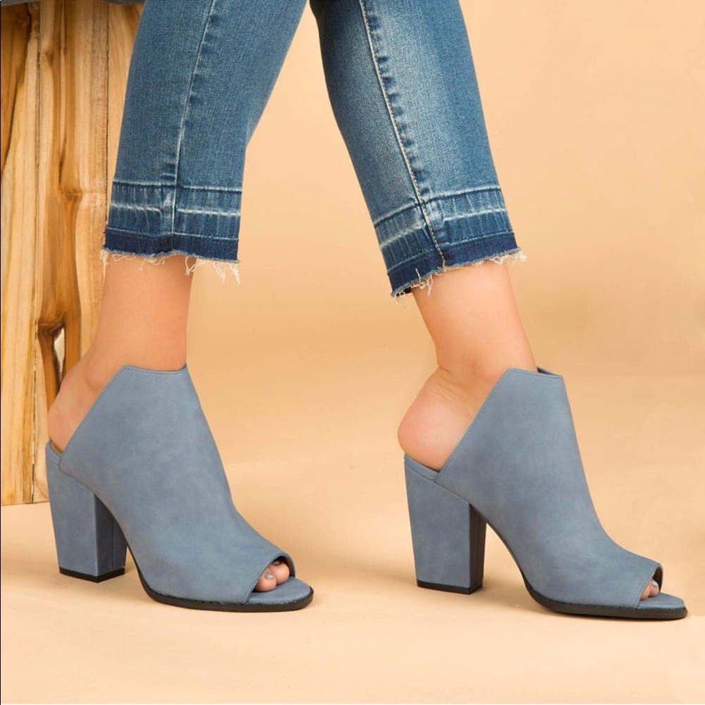 Sky Blue Peep Toe Chunky Block Heel Mules - Picture 2 of 5